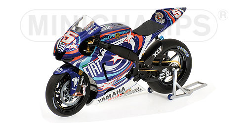 Модель 1:12 Yamaha YZR-M1 №5 «FIAT Yamaha Team» MotoGP Laguna Seca (Colin Edwards)