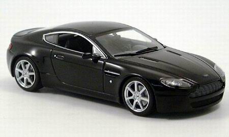 Модель 1:43 Aston Martin V8 Vantage - black