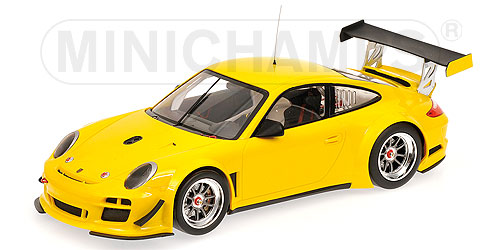 Модель 1:18 Porsche 911 GT3R (Street) - yellow