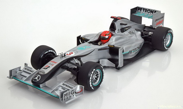 Модель 1:18 Mercedes-Benz GP Petronas №3 Comeback ShowCar (Michael Schumacher)