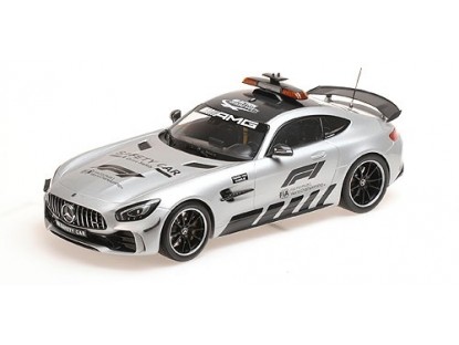 Модель 1:18 Mercedes-AMG GT-R F1 Safety Car