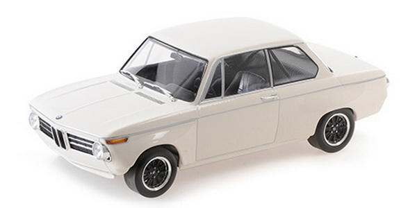 BMW 2002 - 1970 - WHITE (PLAIN BODY) 155702600 Модель 1:18