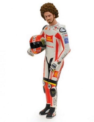 marco simoncelli figurine 'posing' motogp 2011 362110058 Модель 1:6