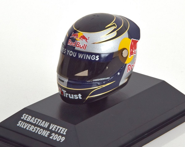 Модель 1:8 Red Bull Racing Arai Helm GP China (Sebastian Vettel)