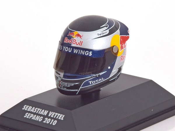 Модель 1:8 Red Bull Racing Arai Helm GP Sepang, World Champion (Sebastian Vettel)