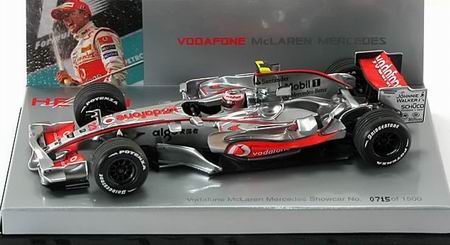 Модель 1:43 Vodafon McLaren Mercedes MP4/23 №23 Showcar (Heikki Kovalainen) (L.E.1500pcs)