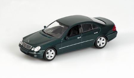 Модель 1:43 Mercedes-Benz E-class - green met