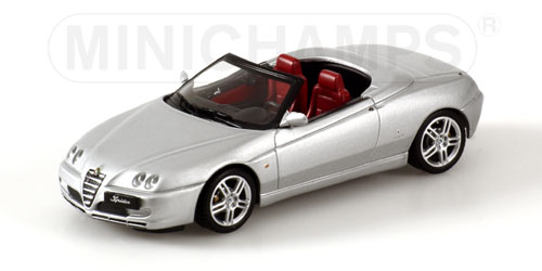 Модель 1:43 Alfa Romeo Spider - silver