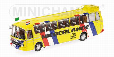 mercedes-benz o 302 (lhd) fussball world championschaft mannschaftbus niederlande 439035188 Модель 1:43