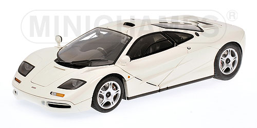 Модель 1:12 McLaren F1 RoadCar - white
