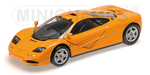 mclaren f1 - road car - orange 530133421 Модель 1:18
