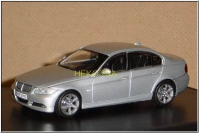 Модель 1:43 BMW 3er (E90) - Silver
