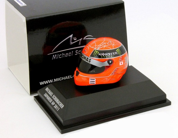 Модель 1:8 Mercedes GP Helm 2011 Schumacher