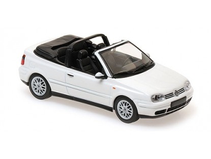 Volkswagen Golf IV Cabrio - white