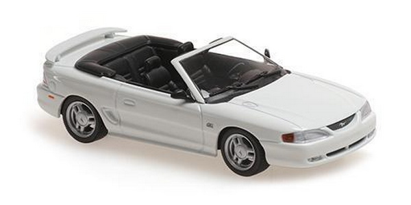 Модель 1:43 Ford Mustang Cabriolet - 1994 - White