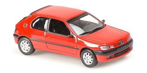 Peugeot 306 - red