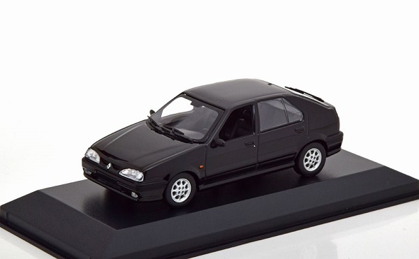 Модель 1:43 Renault 19 - black