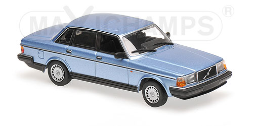 Модель 1:43 Volvo 240 GL - blue met