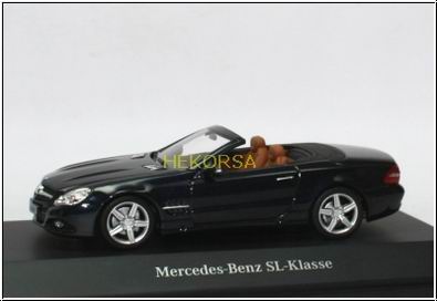 Модель 1:43 Mercedes-Benz SL-class (R230 II) - black