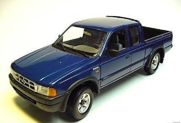 ford ranger - blue 891 Модель 1:18