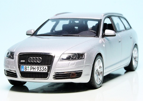 Audi A6 Avant (2004) "Audi Special Model"