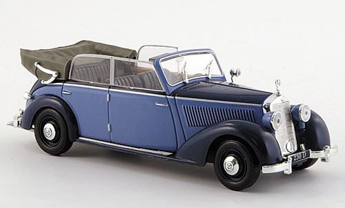 Модель 1:43 Mercedes-Benz 230 D Cabrio (W153) - hellblau/dkl.-blau