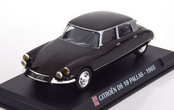 Модель 1:43 Citroen DS 19 Pallas - black