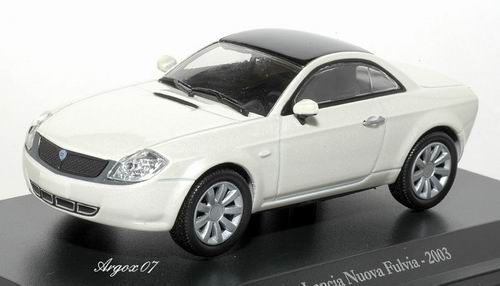 lancia nuova fulvia coupe / white LANC002-2 Модель 1:43