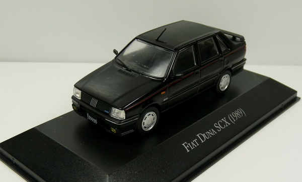 FIAT Duna SCX - серия «Autos-Inolvidables-Anos-80-90»