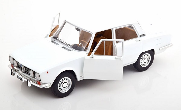 Модель 1:18 Alfa Romeo 1750 Berlina 2. Series 1969 white