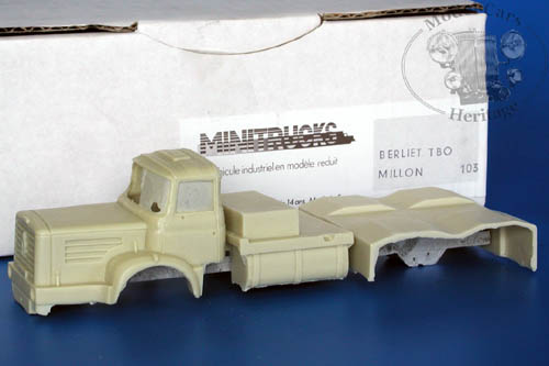 Модель 1:50 Berliet TBO Millon KIT