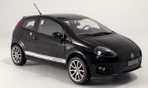 Модель 1:18 FIAT Grande Punto Abarth SS, black