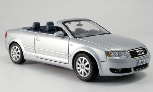 Модель 1:18 Audi A4 Cabrio - silver