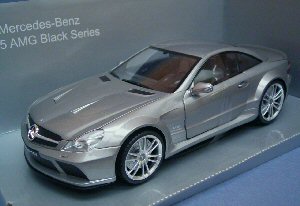 Модель 1:18 Mercedes-Benz SL 65 AMG «Black Series» - pearl silver