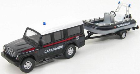 iveco fiat massif «carabinieri» con gommone MM53131 Модель 1:43