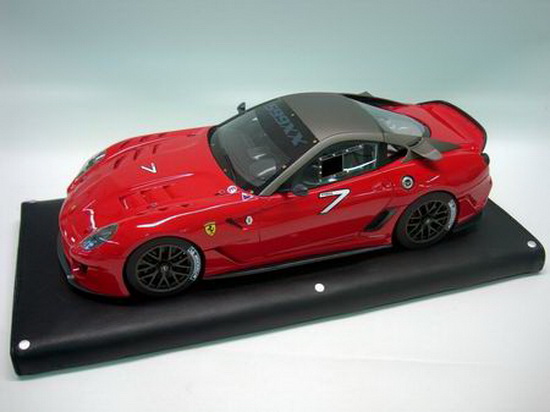 Модель 1:18 Ferrari 599XX №7 - red (L.E.49pcs)