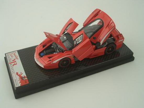 Модель 1:43 Ferrari FXX / RED Scuderia