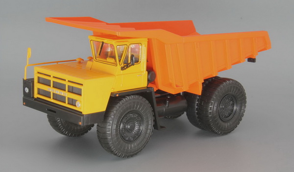 Модель 1:43 БелАЗ-7523 - жёлтый/оранжевый