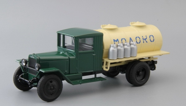 УралЗиС-5В АЦ «Молоко» - зелёный/бежевый H916 Модель 1:43