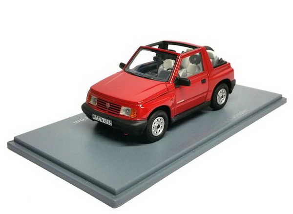 Модель 1:43 Suzuki Vitara 1.6 JLX Cabrio - red (L.E.300pcs)