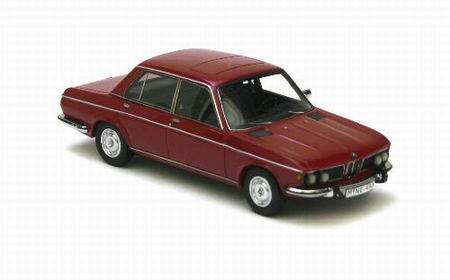 Модель 1:43 BMW 2500 (E3) - dark red