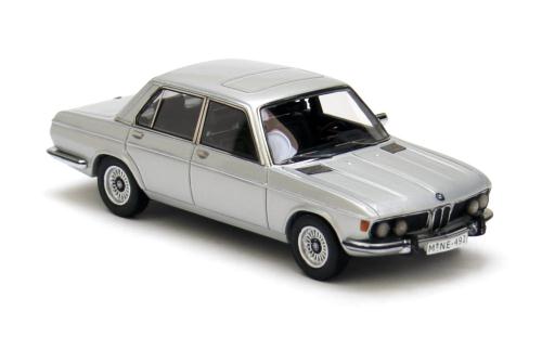 Модель 1:43 BMW 3.0i (E3) - silver met