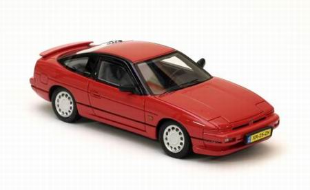 Модель 1:43 Nissan 200SX (S13) - red