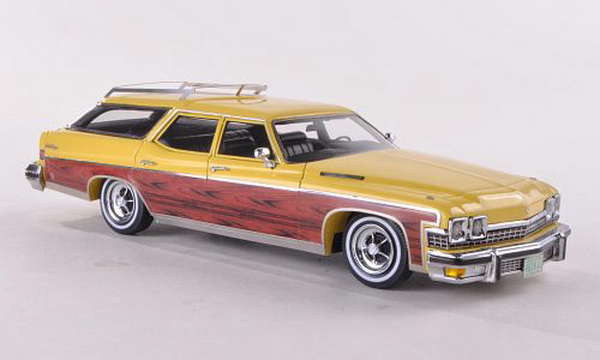 Модель 1:43 Buick Estate Wagon (yellow / wood look)