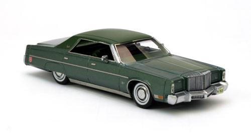 Модель 1:43 Chrysler Imperial - green met