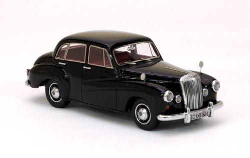 Daimler Conquest - black