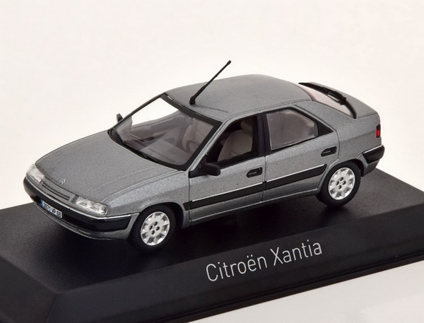 Модель 1:43 Citroen Xantia 1993 - grey met.