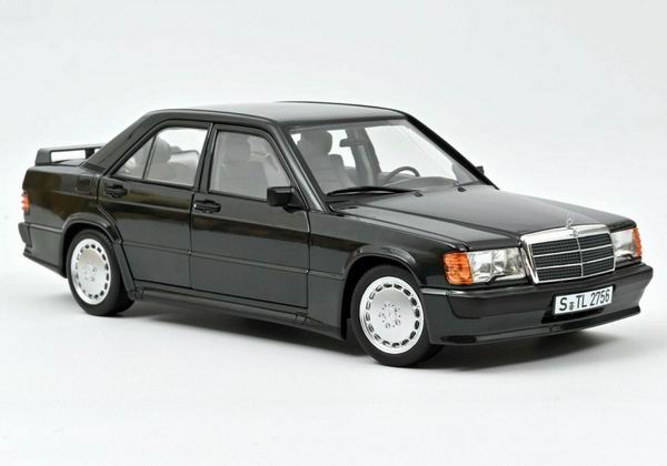 Модель 1:18 Mercedes-Benz 190E 2.3-16 (W201) - black met