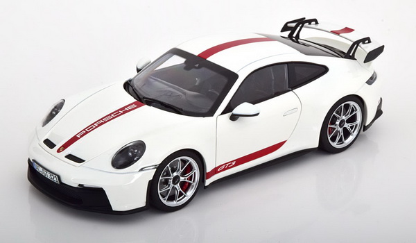 Модель 1:18 Porsche 911 (992) GT3 2021 - white/red