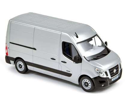 nissan nv400 (фургон) - silver 420136 Модель 1:43